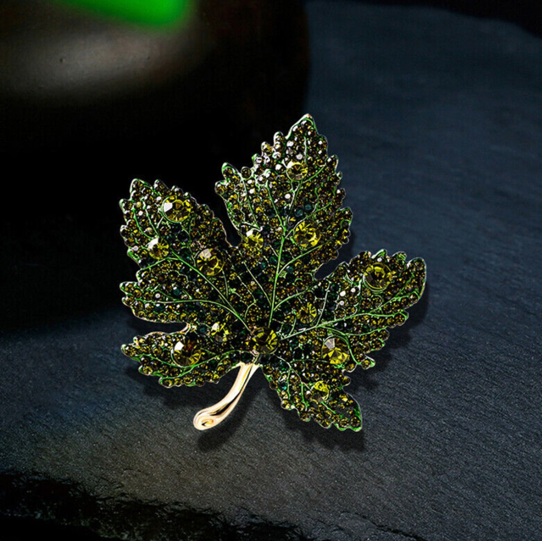 Sagė moterims - klevo lapas M1