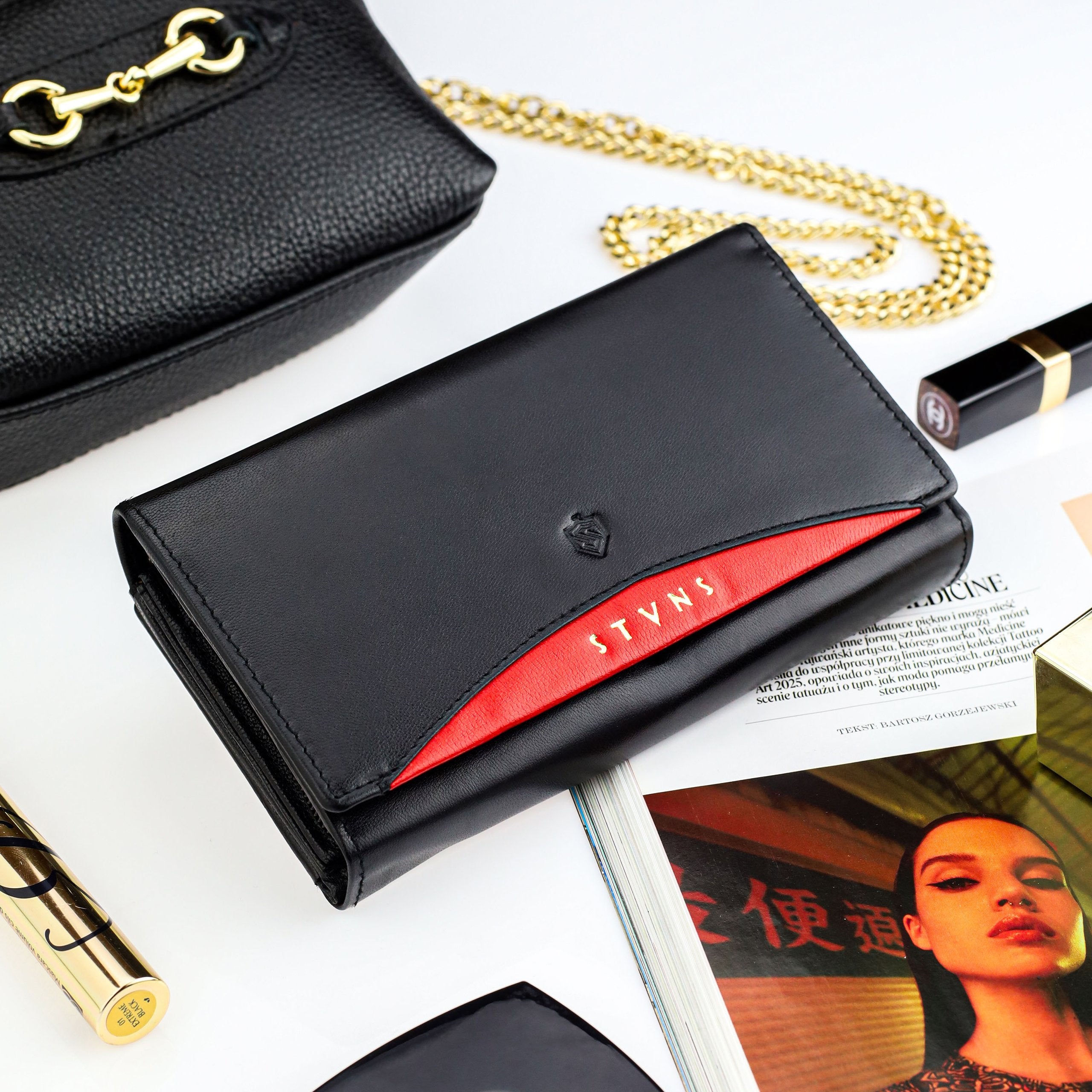 Moteriška odinė piniginė Stevens, juoda, RFID 210-R