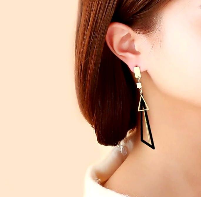 Auskarai moterims D127