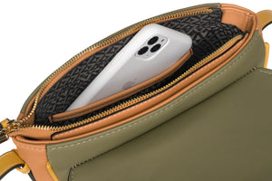 Moteriška PU rankinė per petį LuluCastagnette E42