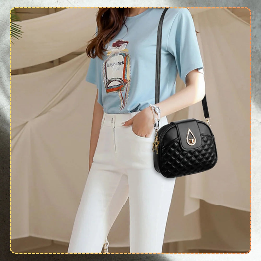 Rankinė moterims D11, juoda R303