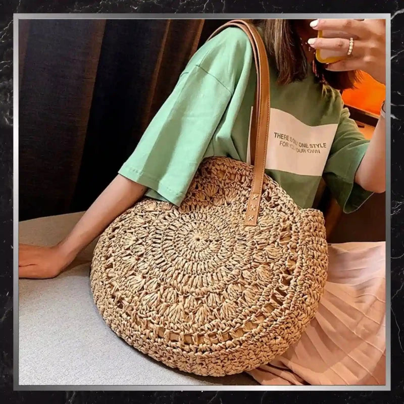 Rankinė moterims F112 R280