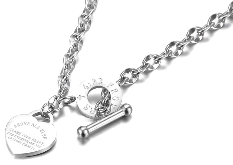 Sidabrinės spalvos grandinėlė su širdimi