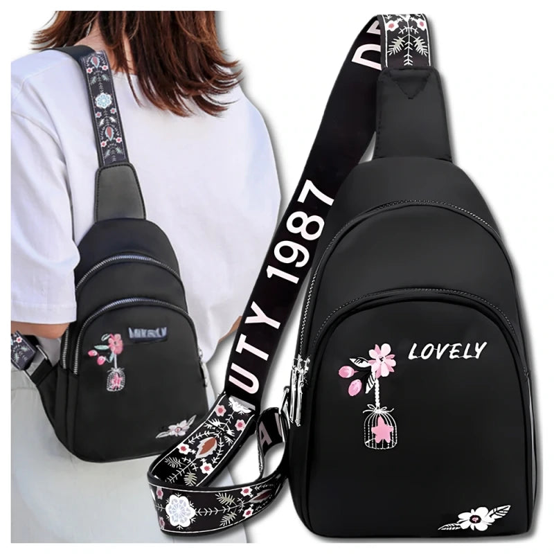 Kuprinė moterims F118 juoda