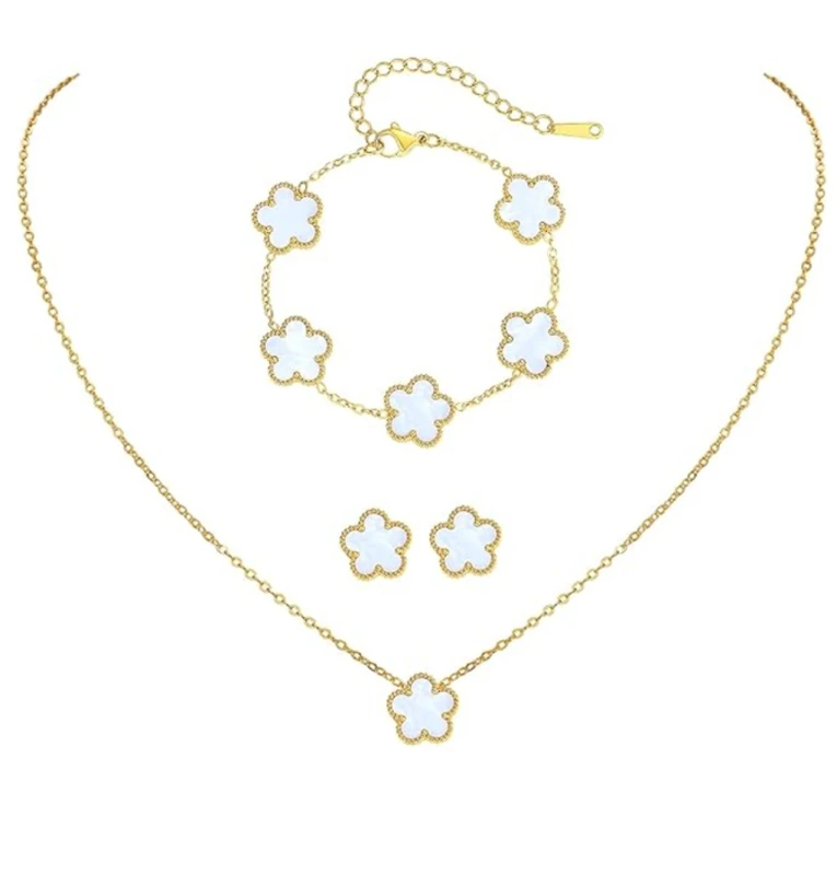 Auksinis papuošalų rinkinys A41