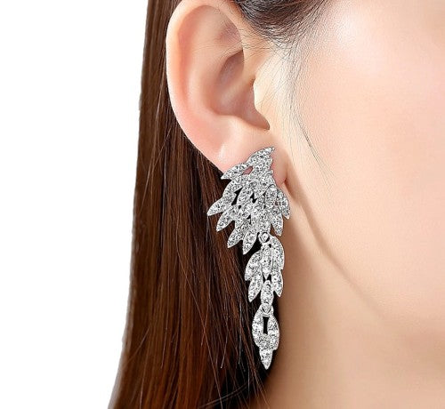 Auskarai moterims T43