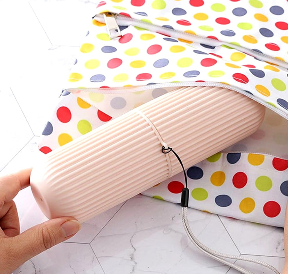 DANTŲ ŠEPETĖLIŲ KELIONINIS DĖKLAS C60-2