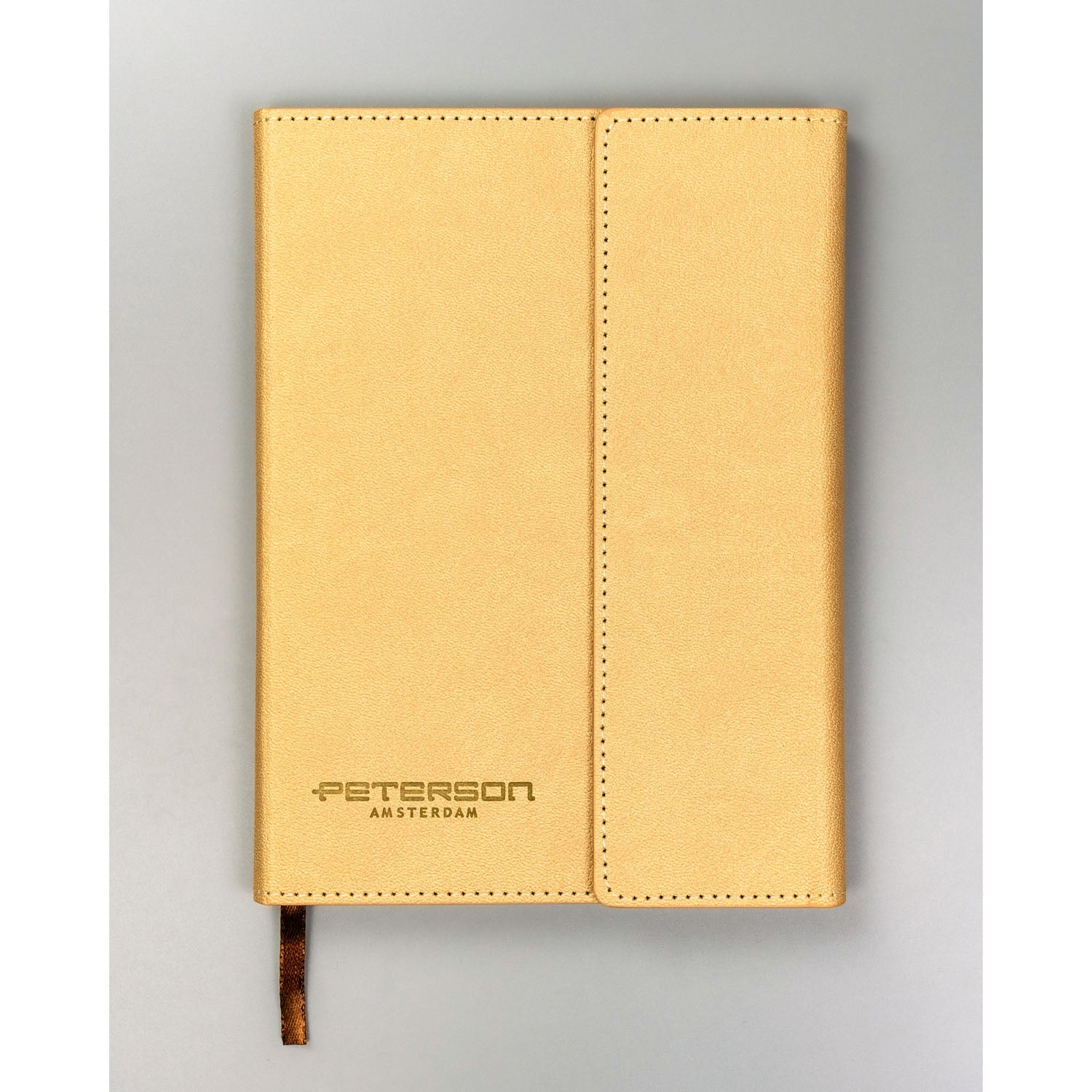 Dovanų rinkinys: užrašų knygelė su magnetiniu užsegimu ir juodas rašiklis