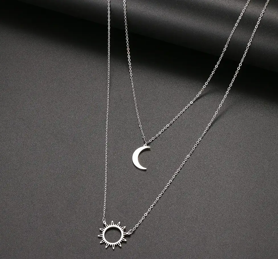 Kaklo papuošalas moterims A4, sidabro spalvos