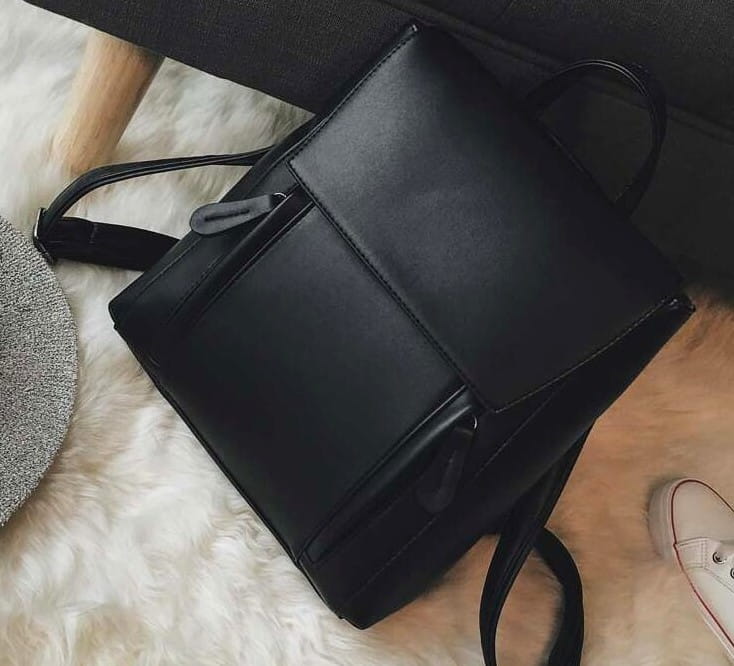 Kuprinė moterims C8