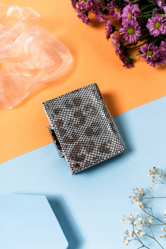 Moteriška piniginė Lorenti R13, sidabrinė D1749