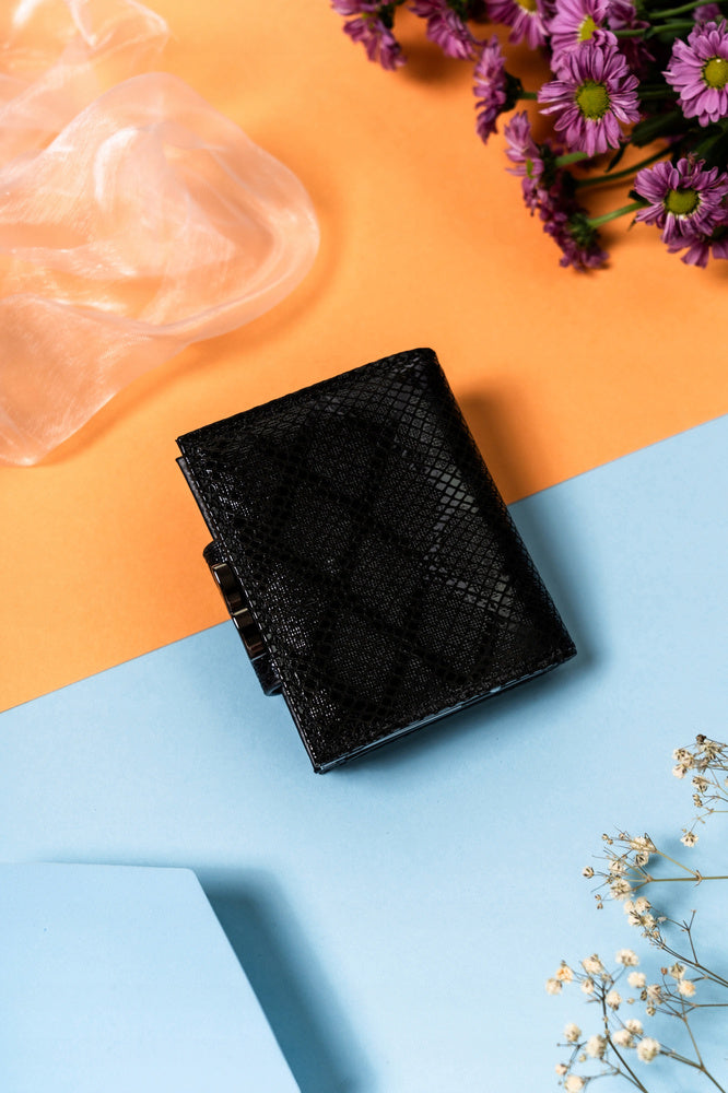 Moteriška piniginė Lorenti R14, juoda D1748