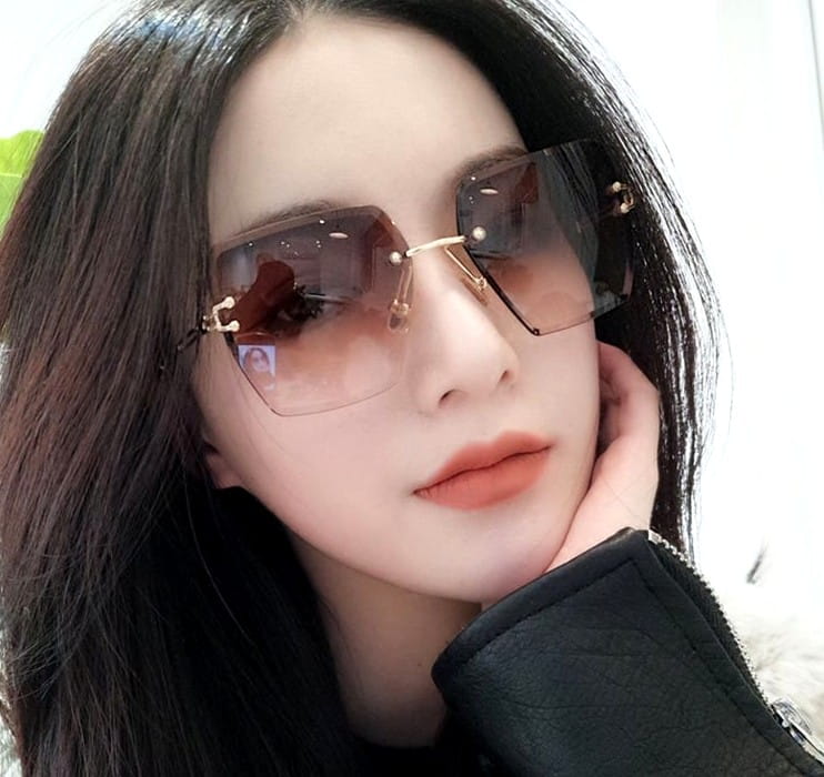 Moteriški akiniai nuo saulės D26