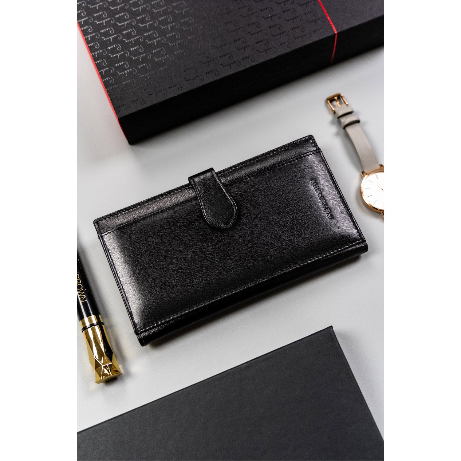 Natūralios odos piniginė moterims Peterson L127 D1587