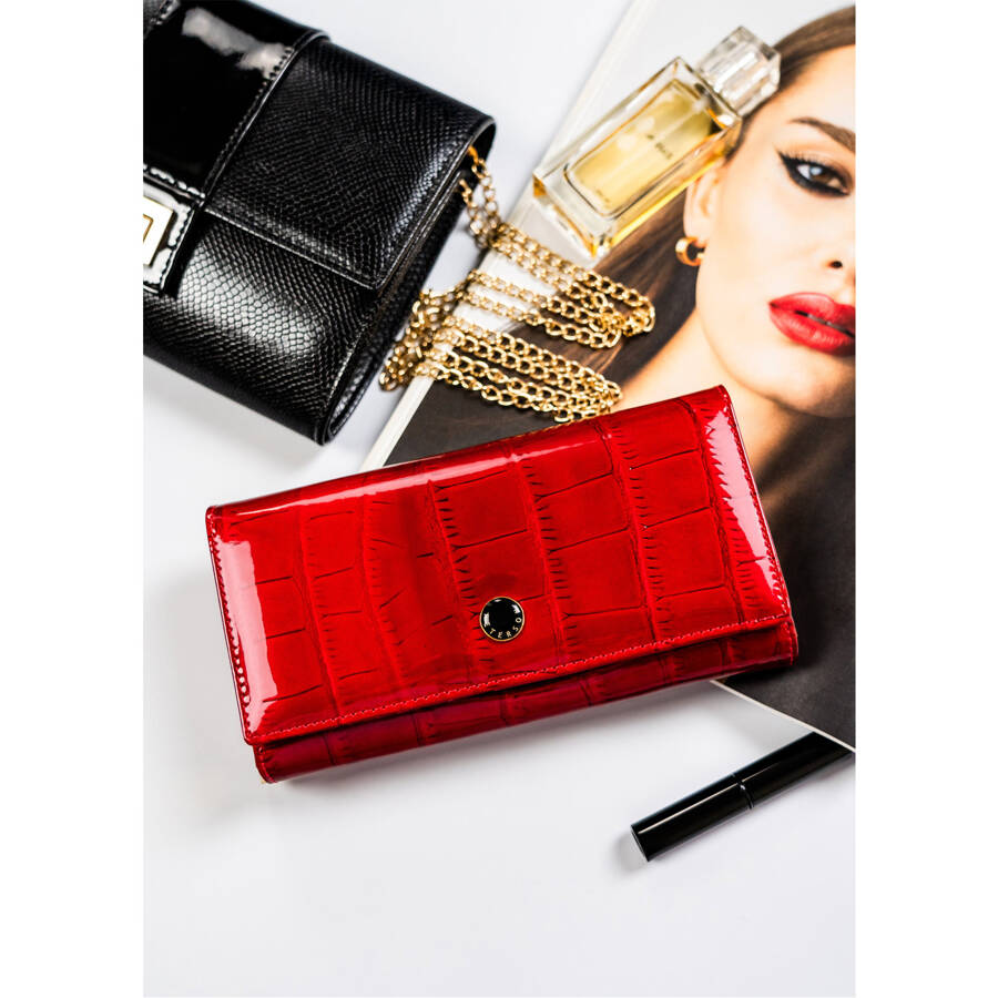 Natūralios odos piniginė moterims Peterson L220 D1483