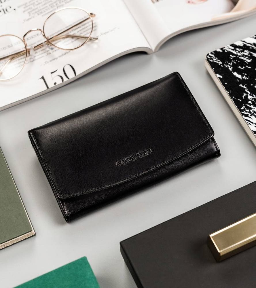 Natūralios odos piniginė moterims Peterson L44 D1407