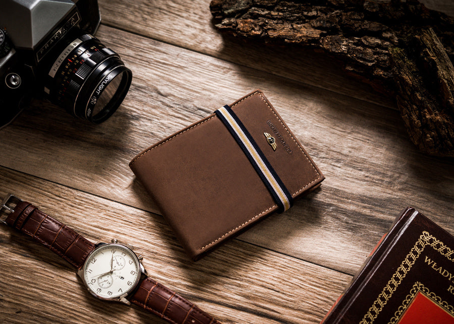 Natūralios odos piniginė vyrams Peterson PT31 S796