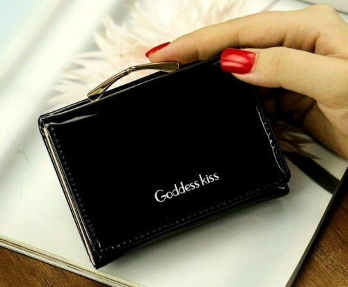 Piniginė moterims T18 juoda D49