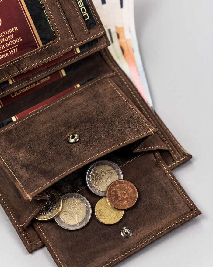 Piniginė vyrams Peterson HU1 ruda S543