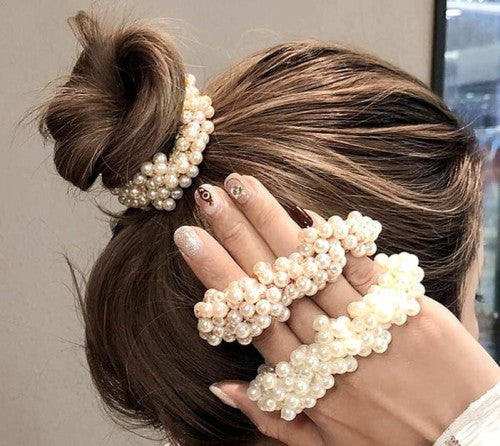 Plaukų gumytė S7 balta P299