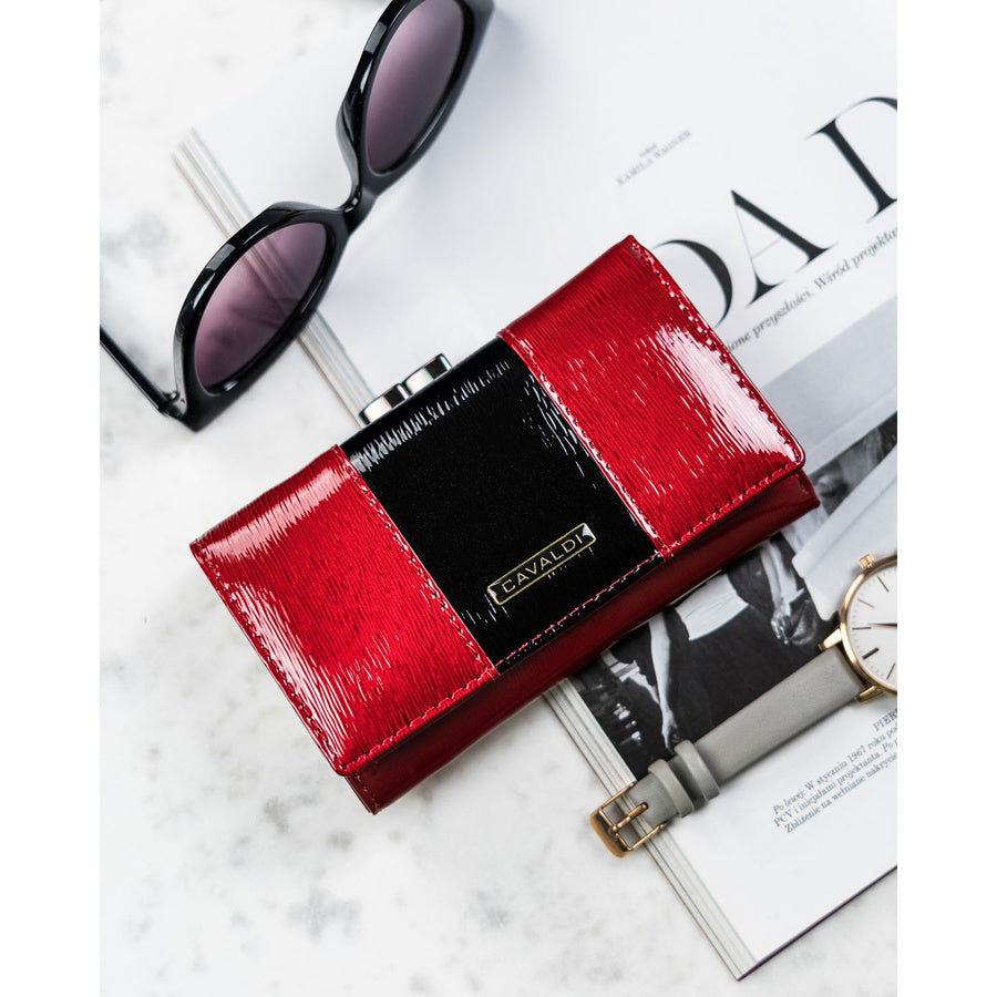 Elegantiška moteriška natūralios odos piniginė 4U Cavaldi su užsegimu, raudona ST81