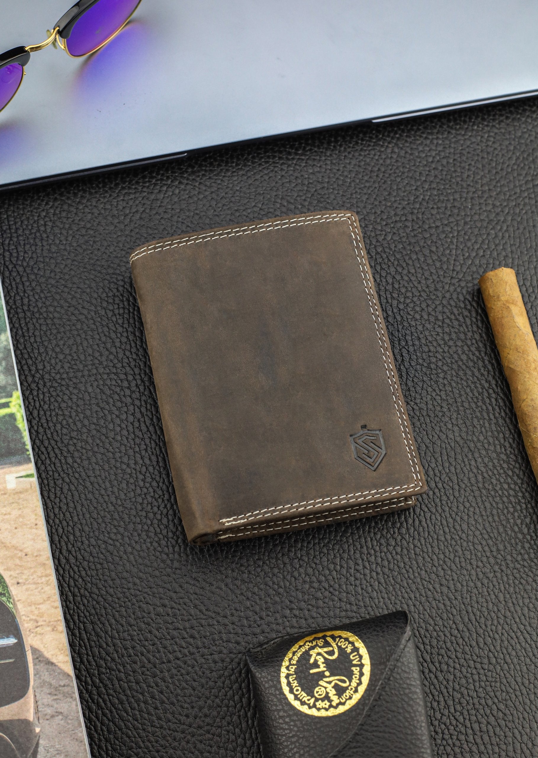 Vyriška odinė piniginė STEVENS su RFID apsauga rudos spalvos S194