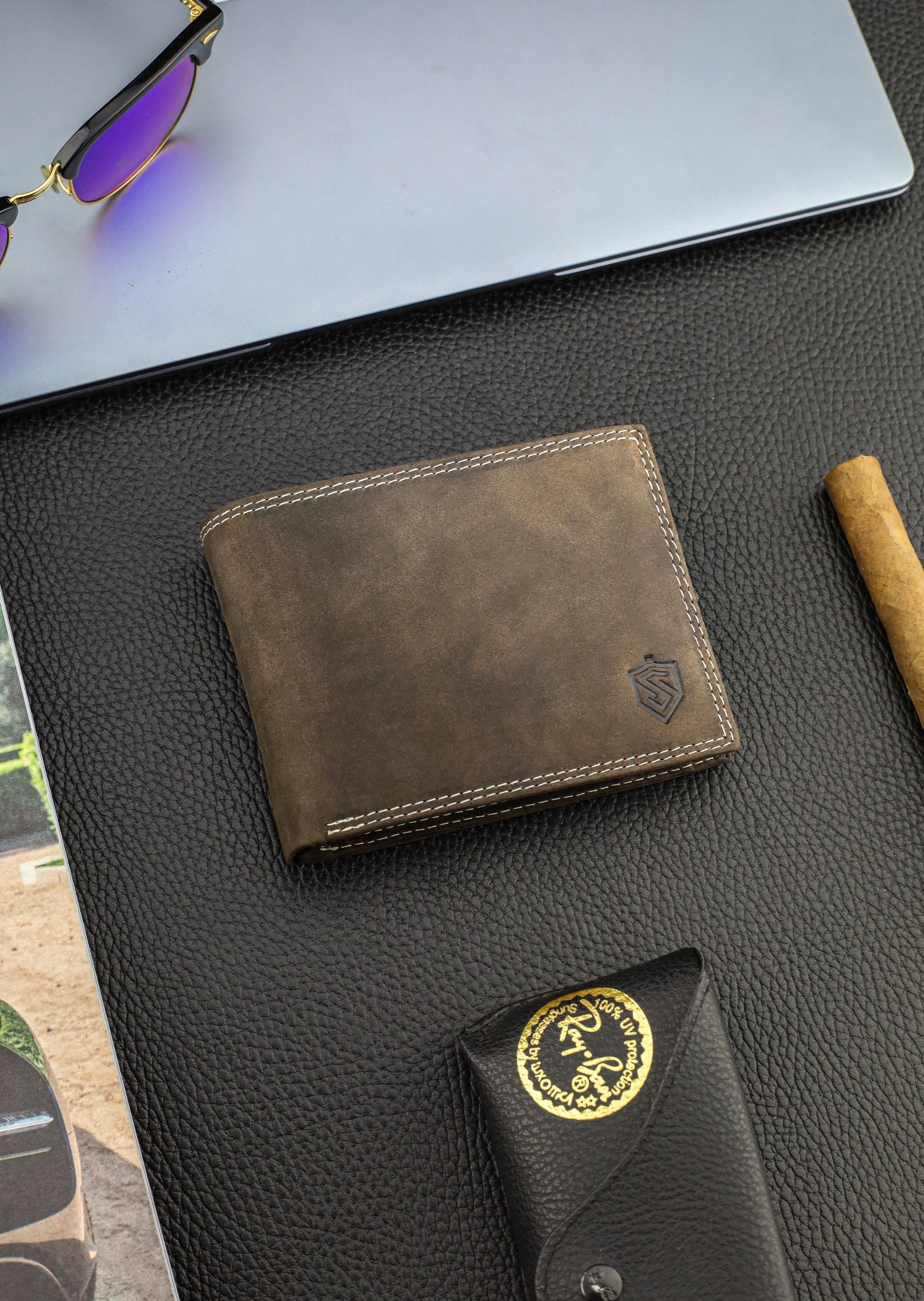 Vyriška odinė piniginė STEVENS su RFID apsauga rudos spalvos S195