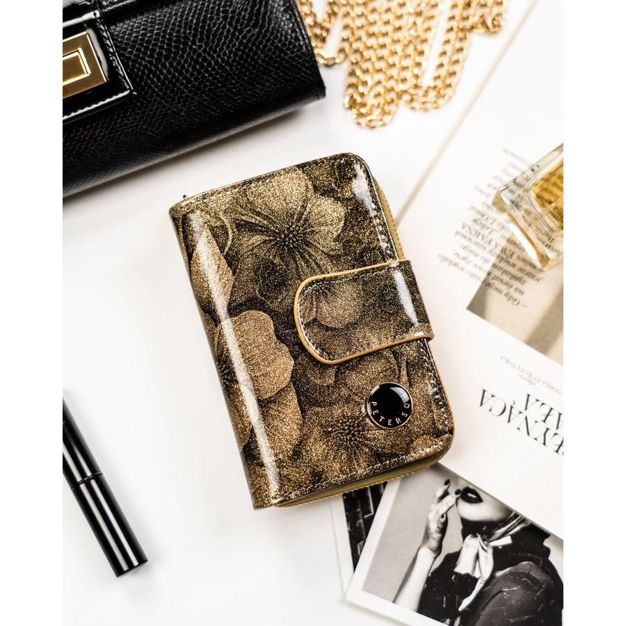 Moteriška vertikali auksinės spalvos piniginė „Peterson“ iš natūralios ir ekologiškos odos, užsegama užtrauktuku ir spaude ST74