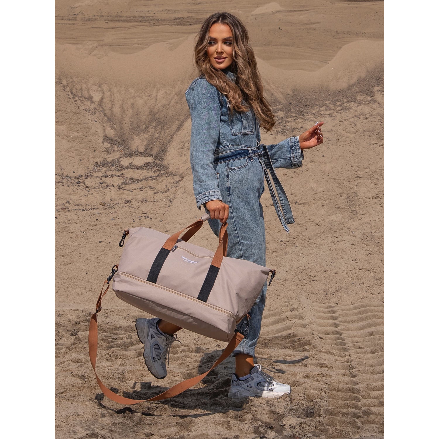 Didelė kelioninė rankinė moterims Peterson, smėlio