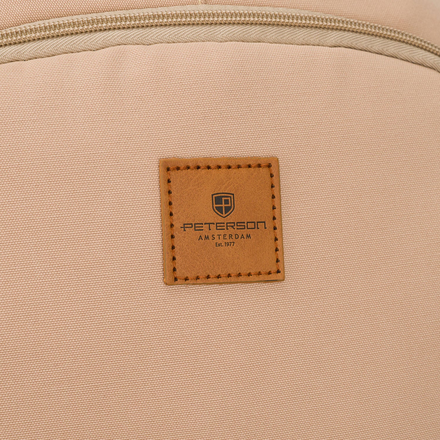 Vidutinė kuprinė unisex Peterson, smėlio