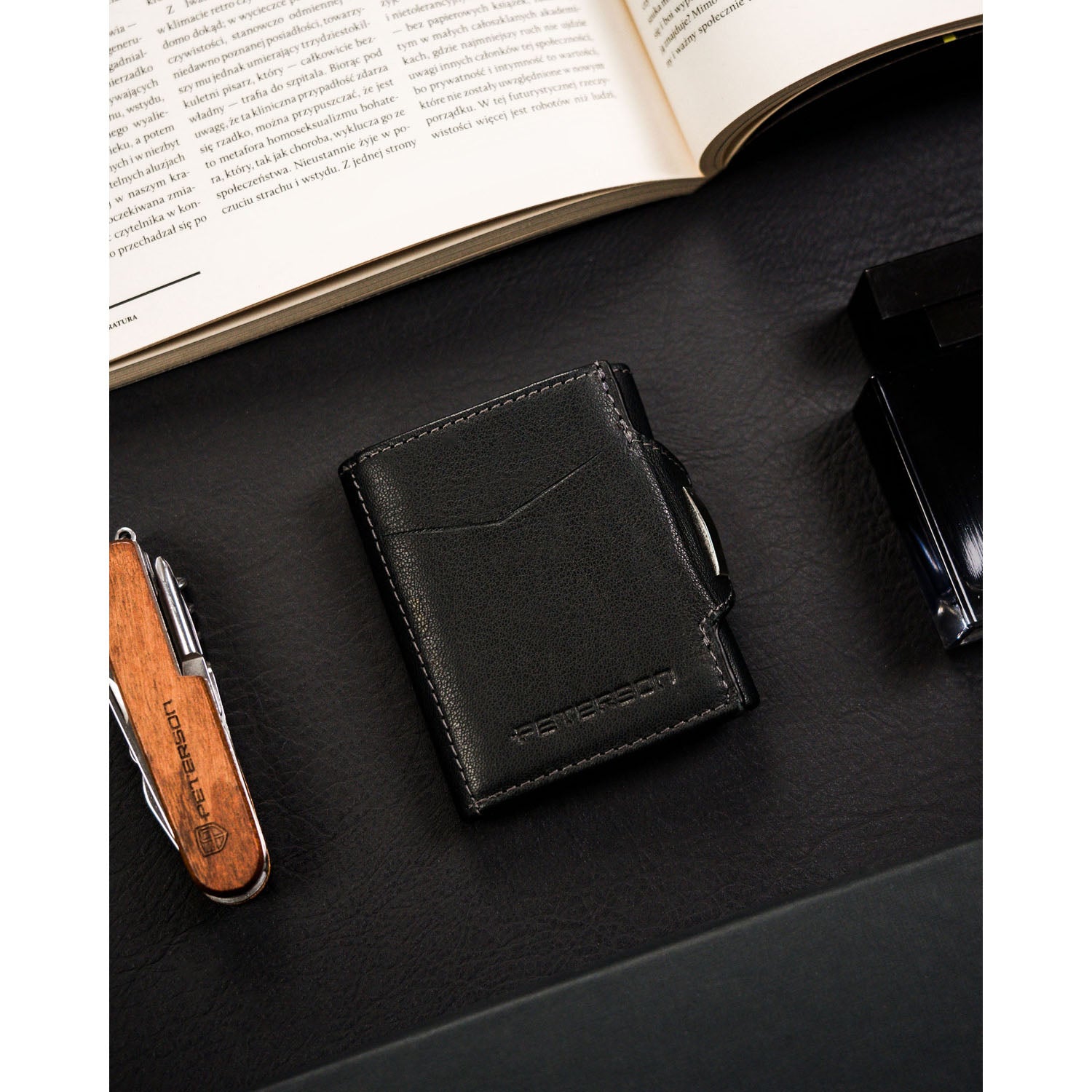 Vyriška piniginė Peterson, juoda