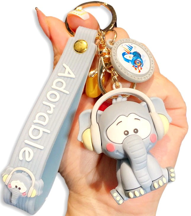 Raktų pakabukas E83