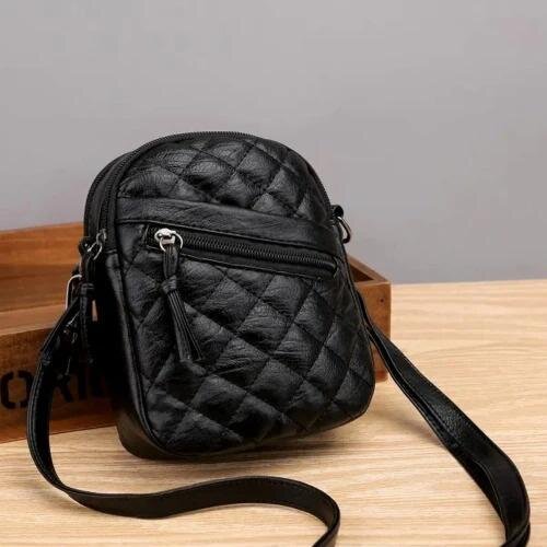 Rankinė moterims T4 juoda R61