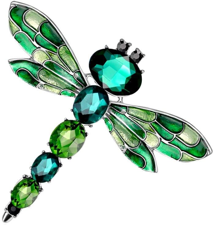 Sagė, žalios kristalų detalės