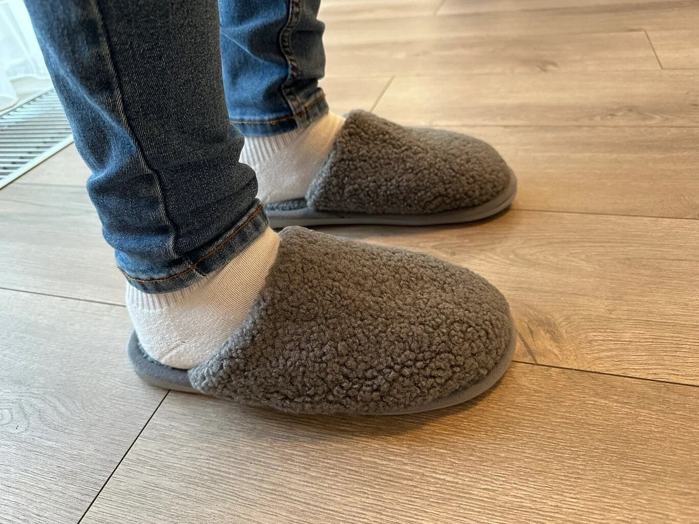 Šlepetės vyrams, pilkos