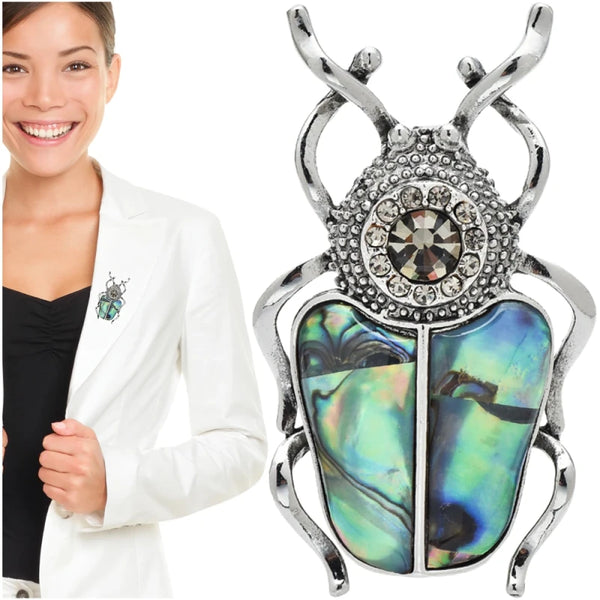 Prabangi Sidabro Spalvos Sagė „Skarabėjus“ su Perlamutru ir Cirkoniu