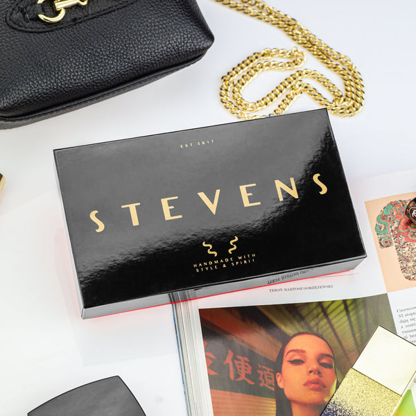 Moteriška odinė piniginė Stevens, juoda, RFID 210-R