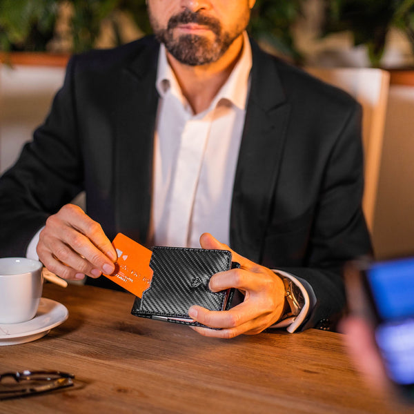 Vyriška plona piniginė, kortelių dėklas su RFID F02 carbon S19