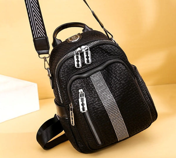 MOTERIŠKA KUPRINĖ T93