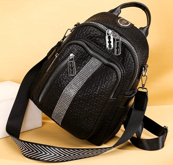 MOTERIŠKA KUPRINĖ T93