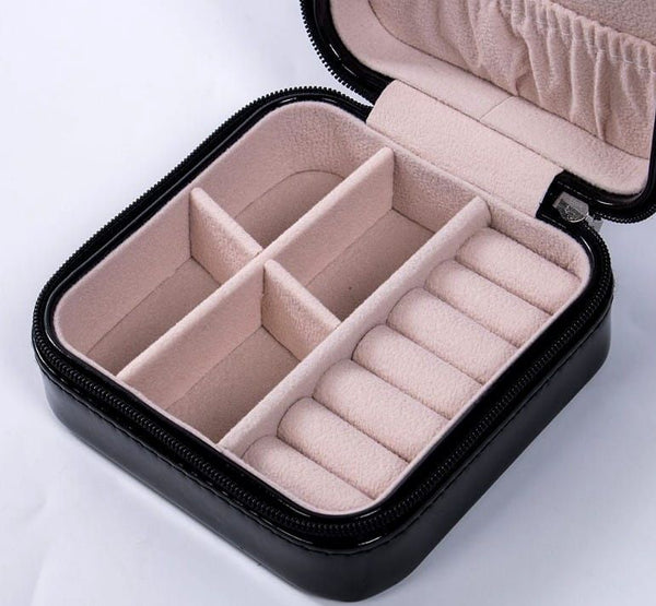 Papuošalų dėžutė S26