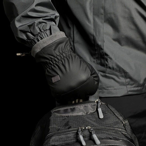 Vyriškos neperšlampamos žieminės pirštinės KR73, juoda