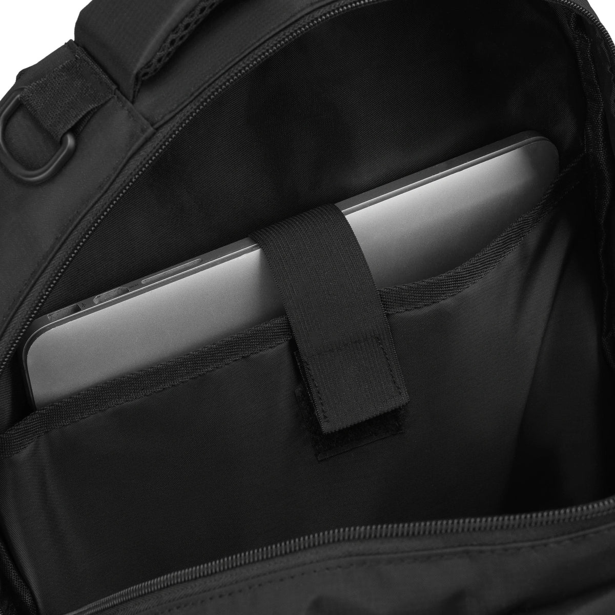 Juoda kuprinė PTN M7