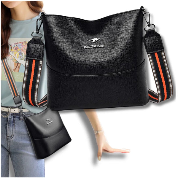 Moteriška rankinė R19, juoda R512