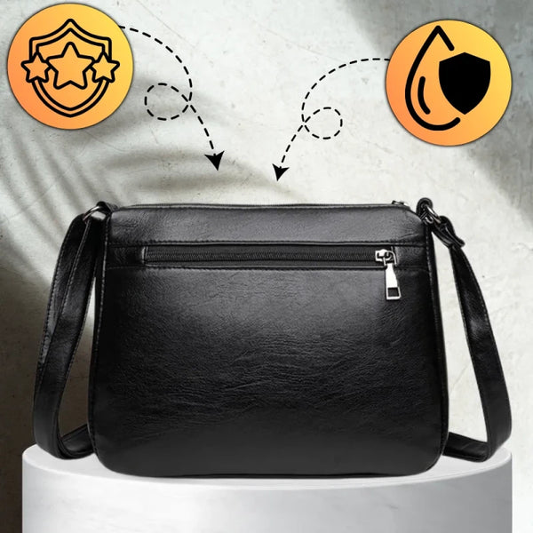 Rankinė moterims D18, juoda R296