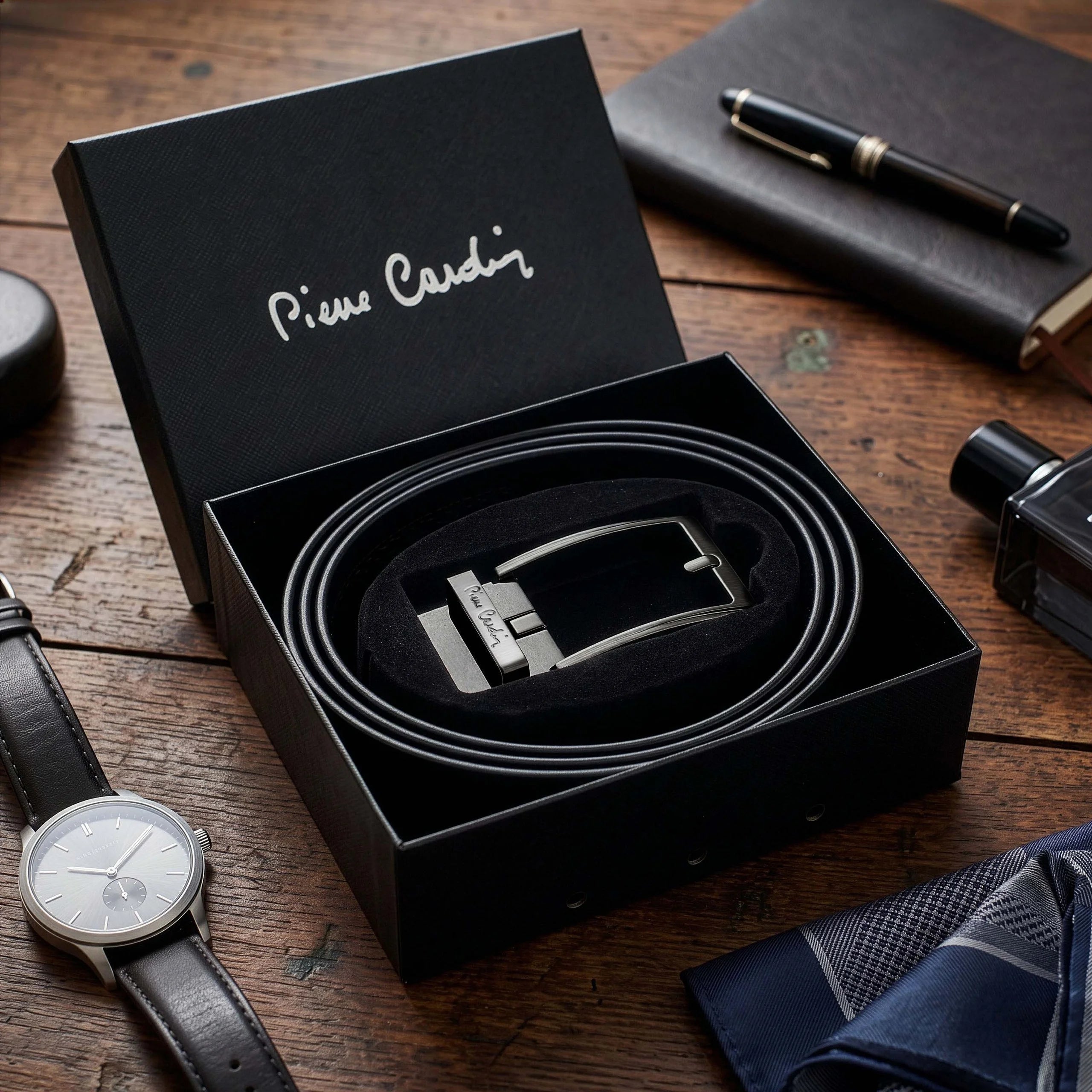 Vyriškas automatinis diržas Pierre Cardin, juodas D40029