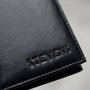 Maža plona vyriška odinė piniginė su RFID STEVENS, juoda D40033