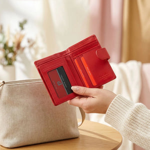 Moteriška odinė piniginė su RFID apsauga Pierre Cardin, raudona D40327