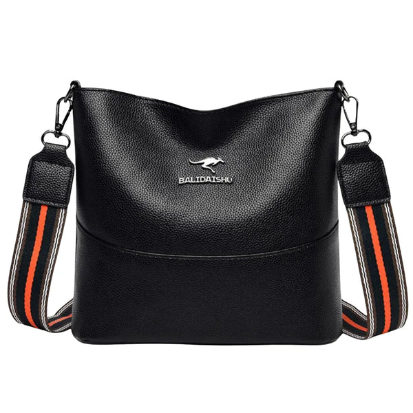 Moteriška rankinė R19, juoda R512