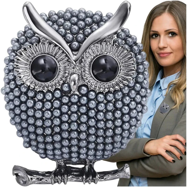 Elegantiška Perlinė Sagė „Pelėda“ – Išminties ir Stiliaus Simbolis